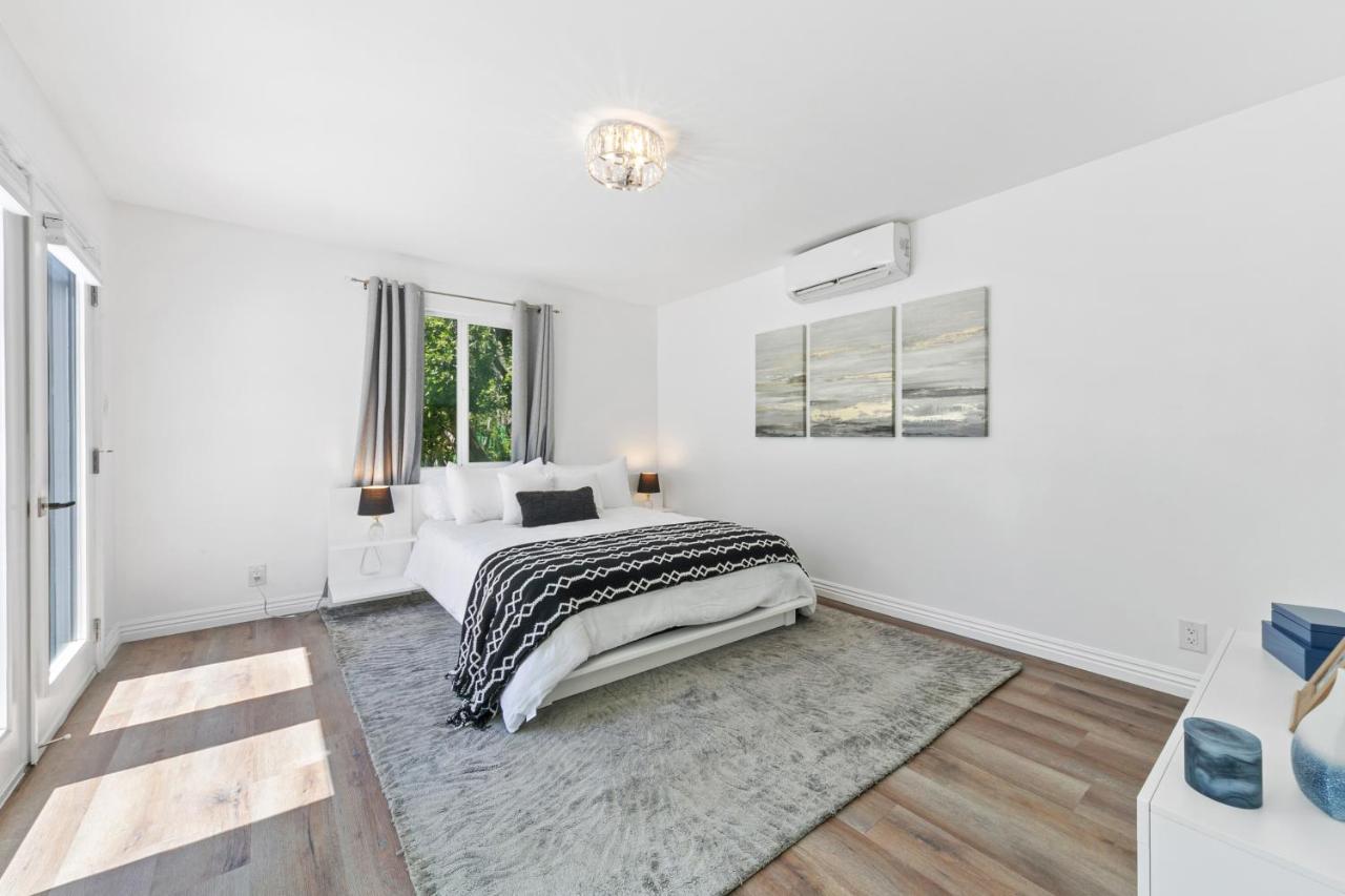 Studio City Contemporary Villa With Pool Sleeps 10 Los Angeles Exteriér fotografie