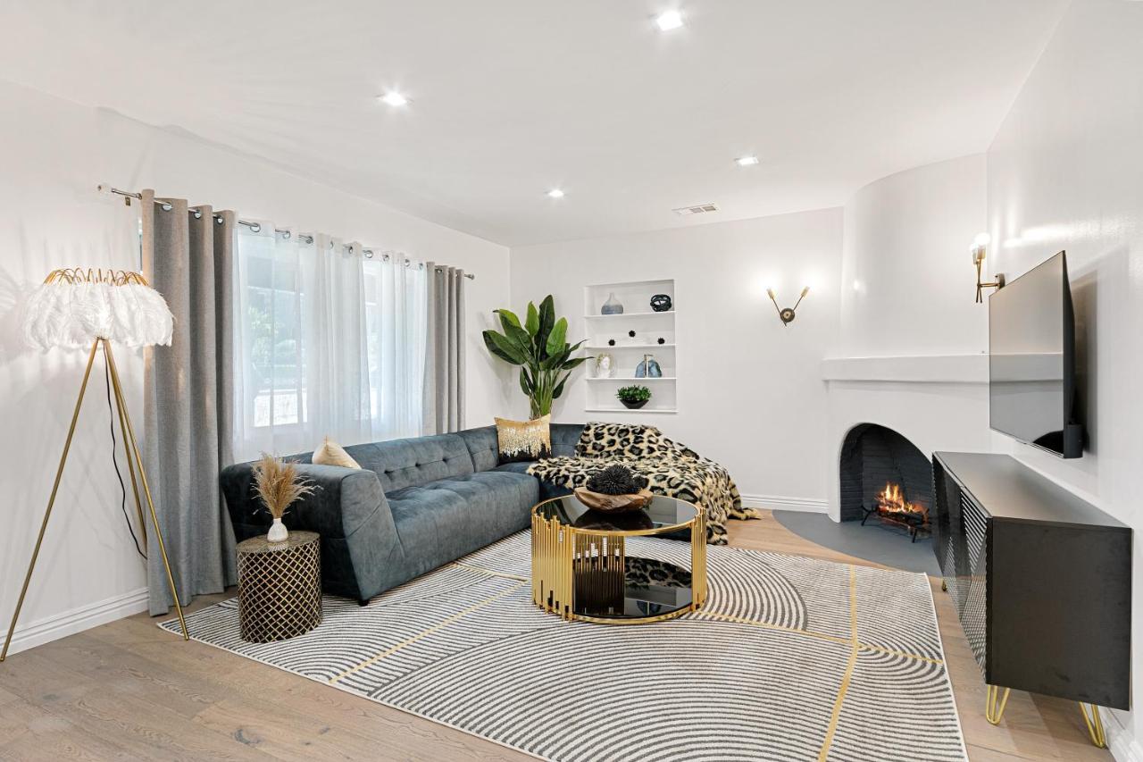 Studio City Contemporary Villa With Pool Sleeps 10 Los Angeles Exteriér fotografie